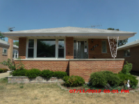 8725 South Fairfield Avenue, Evergreen Park, IL 60805 