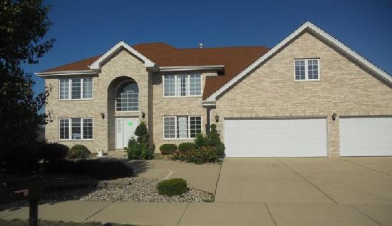 16805 Manor Drive, South Holland, IL 60473 