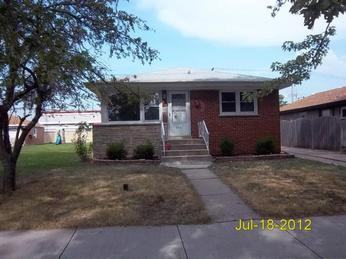7806 S Keating Ave, Chicago, IL 60652 