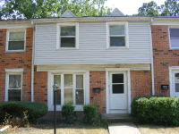 1126 Colony Ct, Streamwood, IL 60107 