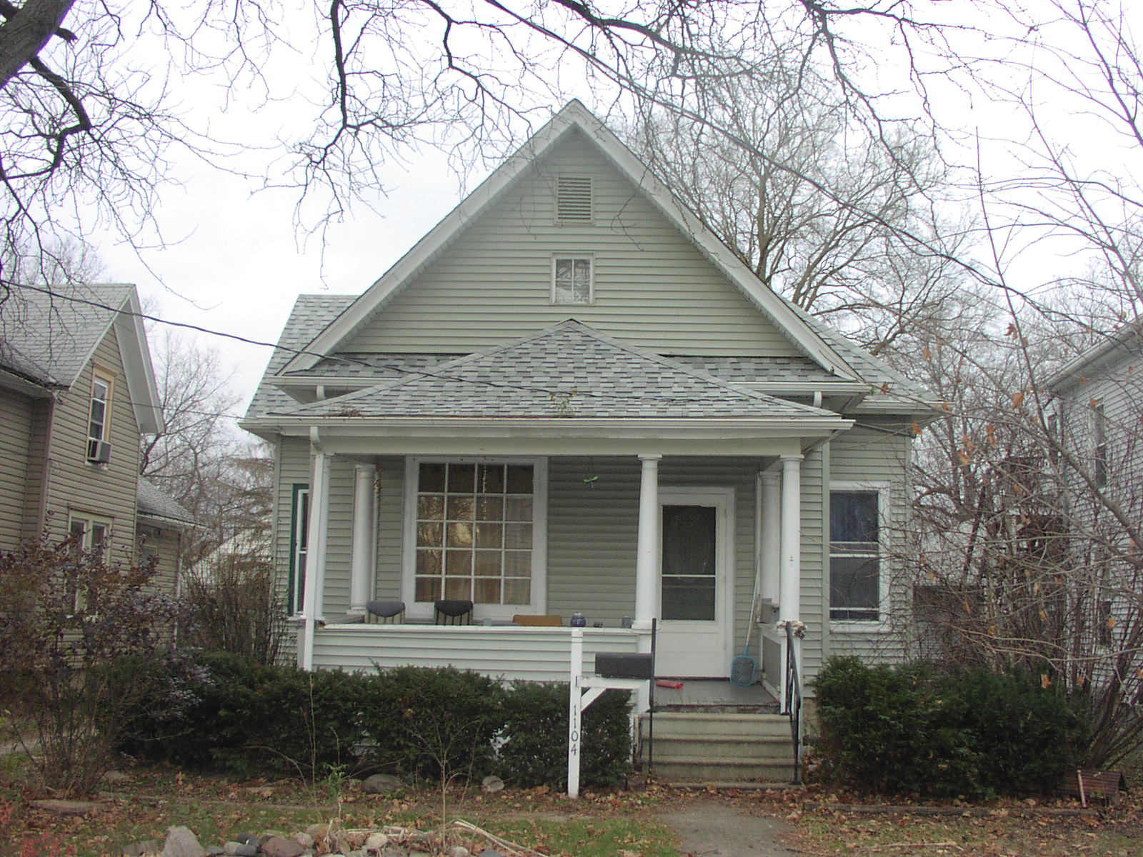 1104 Illinois Ave, Ottawa, IL 61350 