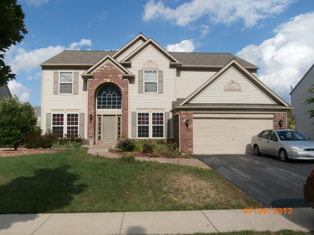 358 Sweet Gum St, Bolingbrook, IL 60490 