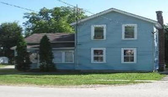 109 Mccomb Street, Harvard, IL 60033 