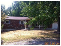 901 Nelson Dr, Maryville, IL 62062 