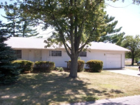 216 Northmoor Dr, Jerseyville, IL 62052 