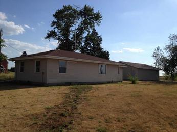 521 E Us Highway 36, Tuscola, IL 61953 