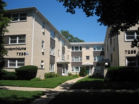 7235 N Hamilton Ave, Chicago, IL 60645 