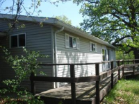 2514 State Hwy 17, Viola, IL 61486 