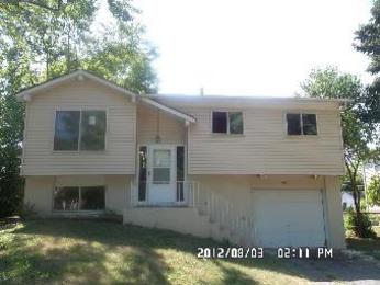 145 Pacific Dr, Bolingbrook, IL 60440 