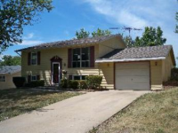 927 Timberline Dr, Danville, IL 61832 