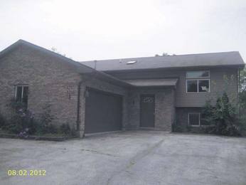 2705 29th Street, Zion, IL 60099 