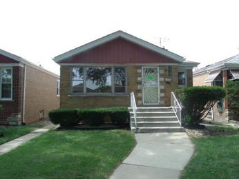 8116 S Richmond St, Chicago, IL 60652 