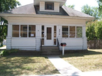 2210 3rd Ave, East Moline, IL 61244 