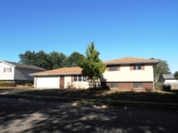 300 S Montana Ave, Morton, IL 61550 