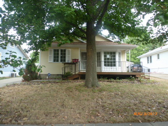325 S 23rd Place, Decatur, IL 62521 