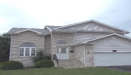430 Prairie Avenue, Calumet City, IL 60409 
