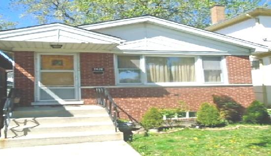 1426 Elmwood Avenue, Berwyn, IL 60402 