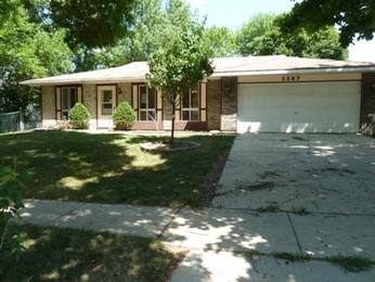 1187 Hunter Drive, Elgin, IL 60120 