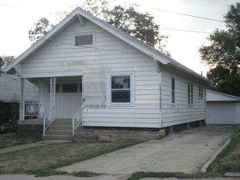 734 Gilbert St, Kewanee, IL 61443 