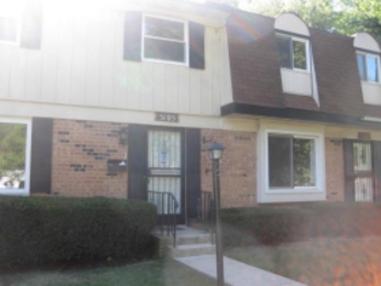 5105 Brighton Ln, Richton Park, IL 60471 
