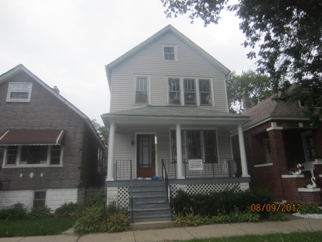 8807 Colfax Avenue, Chicago, IL 60617 