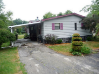13032 Oak Lawn LN, Poplar Grove, IL 61065 