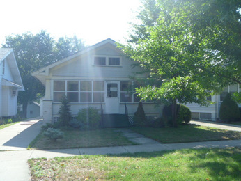 618 Talma St, Aurora, IL 60505 