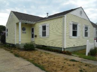 2020 N 6th St, Springfield, IL 62702 