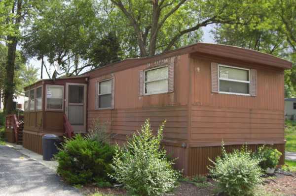 505 STERLING E., Justice, IL 60458 