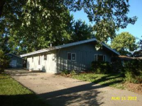 8 Hunters Path, Lake In The Hills, IL 60156 