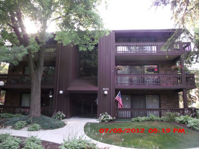 9555 Southwest Highway, Oak Lawn, IL 60453 