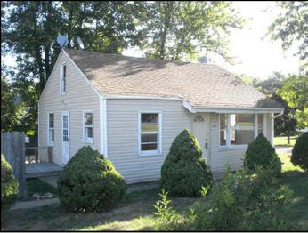 105 Park Avenue, East Peoria, IL 61611 