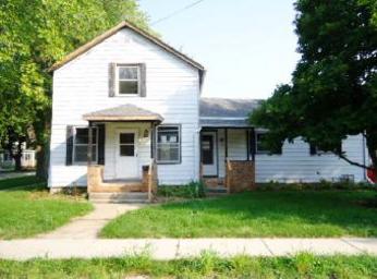 103 E Steward St, Plano, IL 60545 