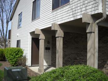 7542 Bristol Ln. Unit #5, Hanover Park, IL 60133 