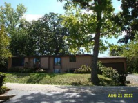 349 Hiawatha Dr, Lake In The Hills, IL 60156 