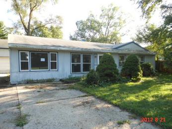 34w789 Clyde Parkway, St Charles, IL 60174 