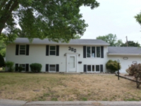 380 Mcdivitt Ave, Lincoln, IL 62656 