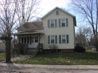 227N Ash St, Momence, IL 60954 