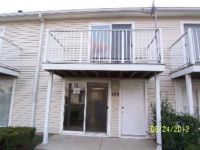 464 Meadow Green Ln, Round Lake Beach, IL 60073 