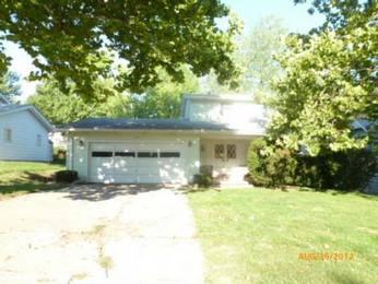 2127 Home Park Ave, Decatur, IL 62526 