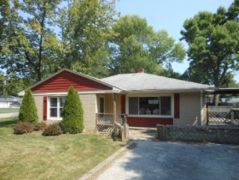2015 Elizabeth Ave, Zion, IL 60099 