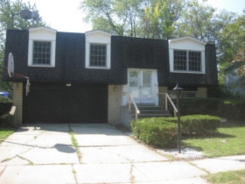4913 Imperial Dr, Richton Park, IL 60471 