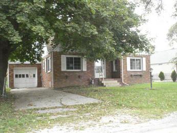 111 Gardena Avenue, East Peoria, IL 61611 