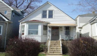 3648 North Central Park Avenue, Chicago, IL 60618 