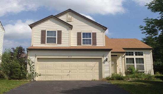 513 North Emerson Lane, Hainesville, IL 60030 