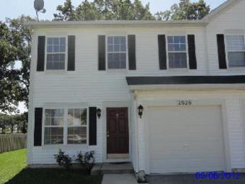 2826 Hoffman St, Plano, IL 60545 