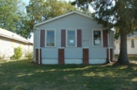 2477 E Eldorado St, Decatur, IL 62521 