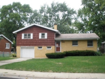 1465 W Hawkins St, Kankakee, IL 60901 