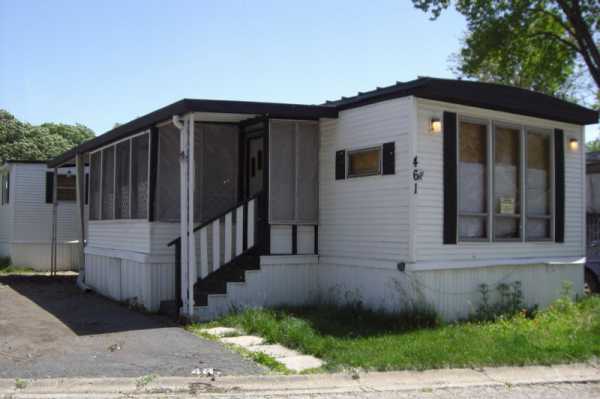 461 Sterling East, Justice, IL 60458 