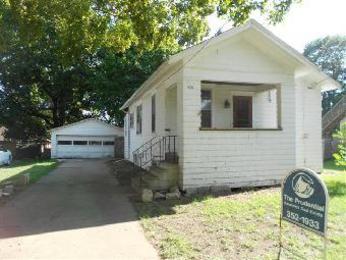 415 Hovey Ave, Normal, IL 61761 